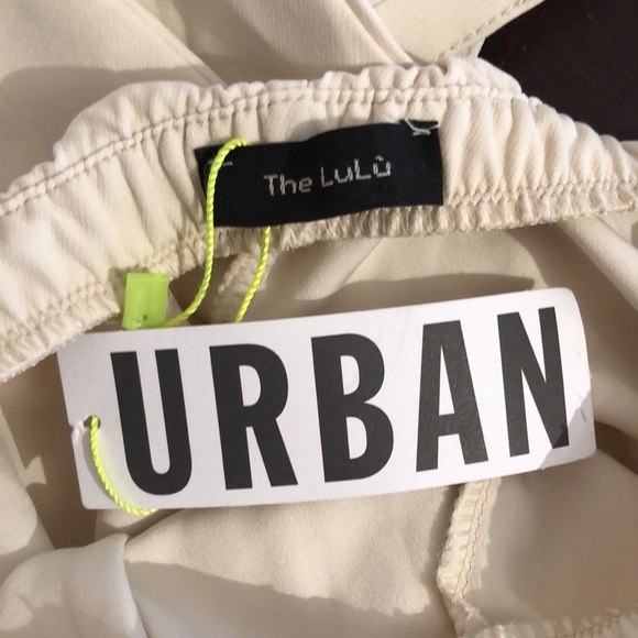 Urban Outfitters The Lulu Milky Stirrup Leggings, size Medium/Large - Picture 5 of 12